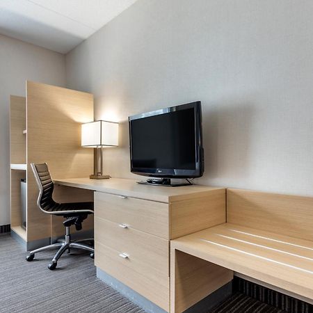 Quality Inn & Suites Oakville Cameră foto