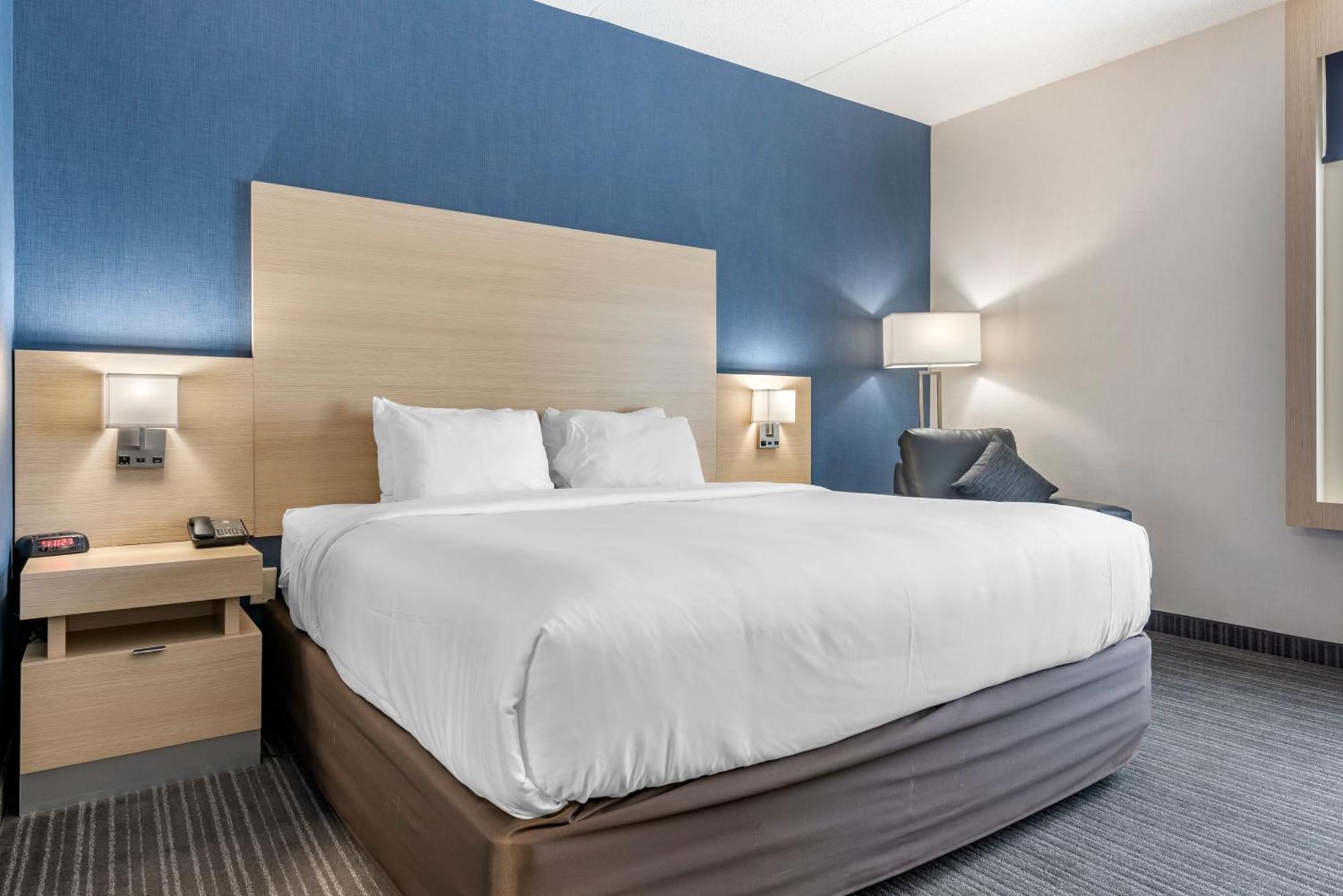 Quality Inn & Suites Oakville Cameră foto