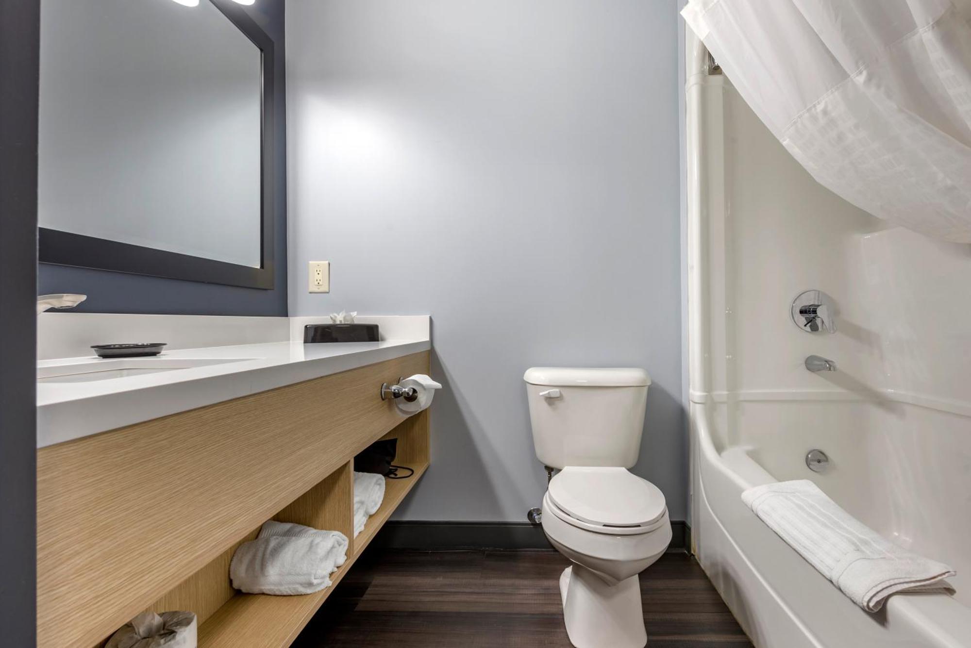 Quality Inn & Suites Oakville Cameră foto